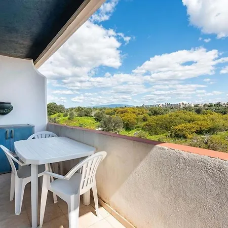 Apartment Exclusive With Parking On The