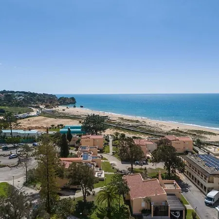 Exclusive With Parking On The Alvor